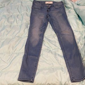 2R W:26 L:29 Abercrombie & Fitch Women’s Junior Skinny Pants